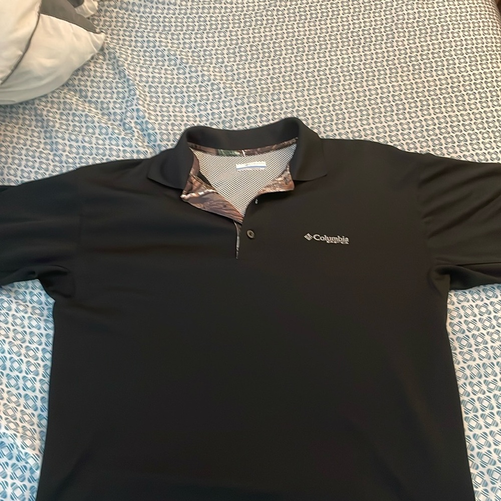 Columbia PFG size small polo shirt